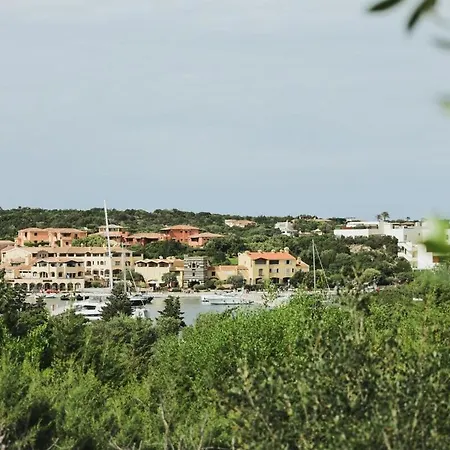 With A View Over The Marina! 度假居 *
